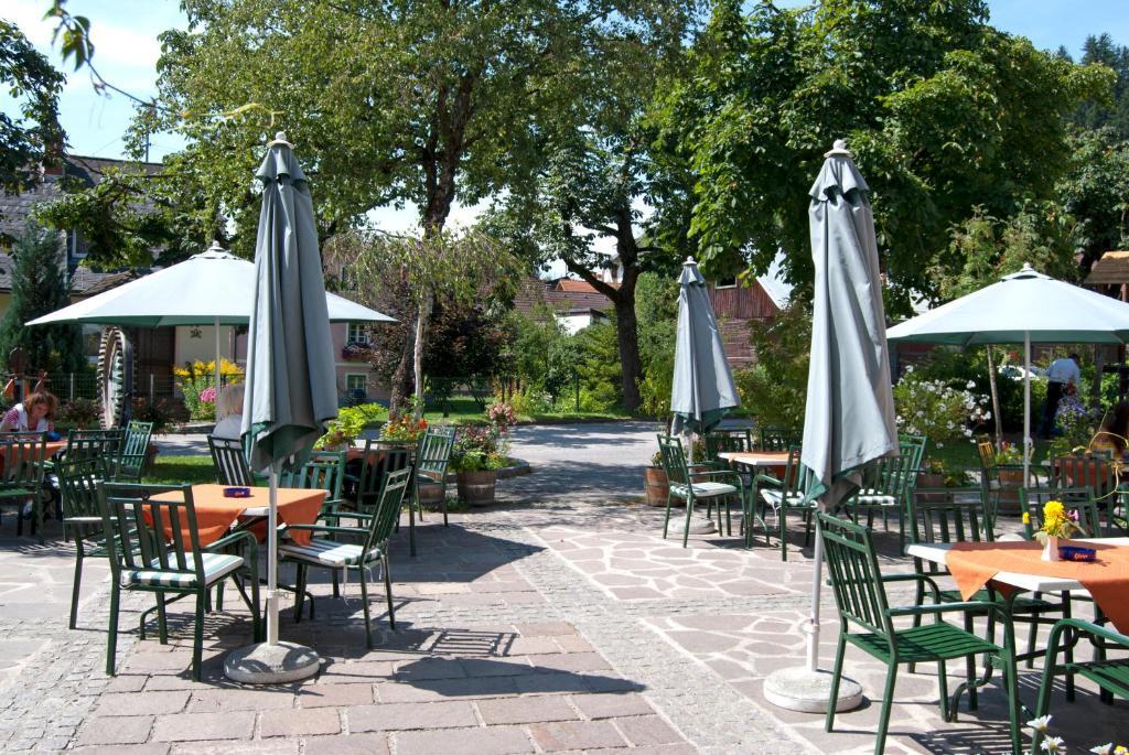 Hôtel Gasthaus Gossler à Mühlen Extérieur photo